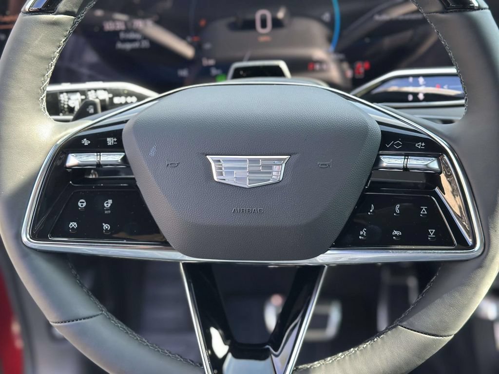 New 2027 Cadillac Lyriq Premium Luxury w/ LPO, Floor Liner Package AWD/4WD image 11