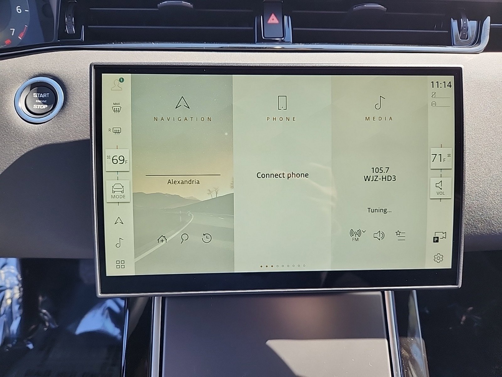 New 2026 Land Rover Range Rover Evoque S image 17