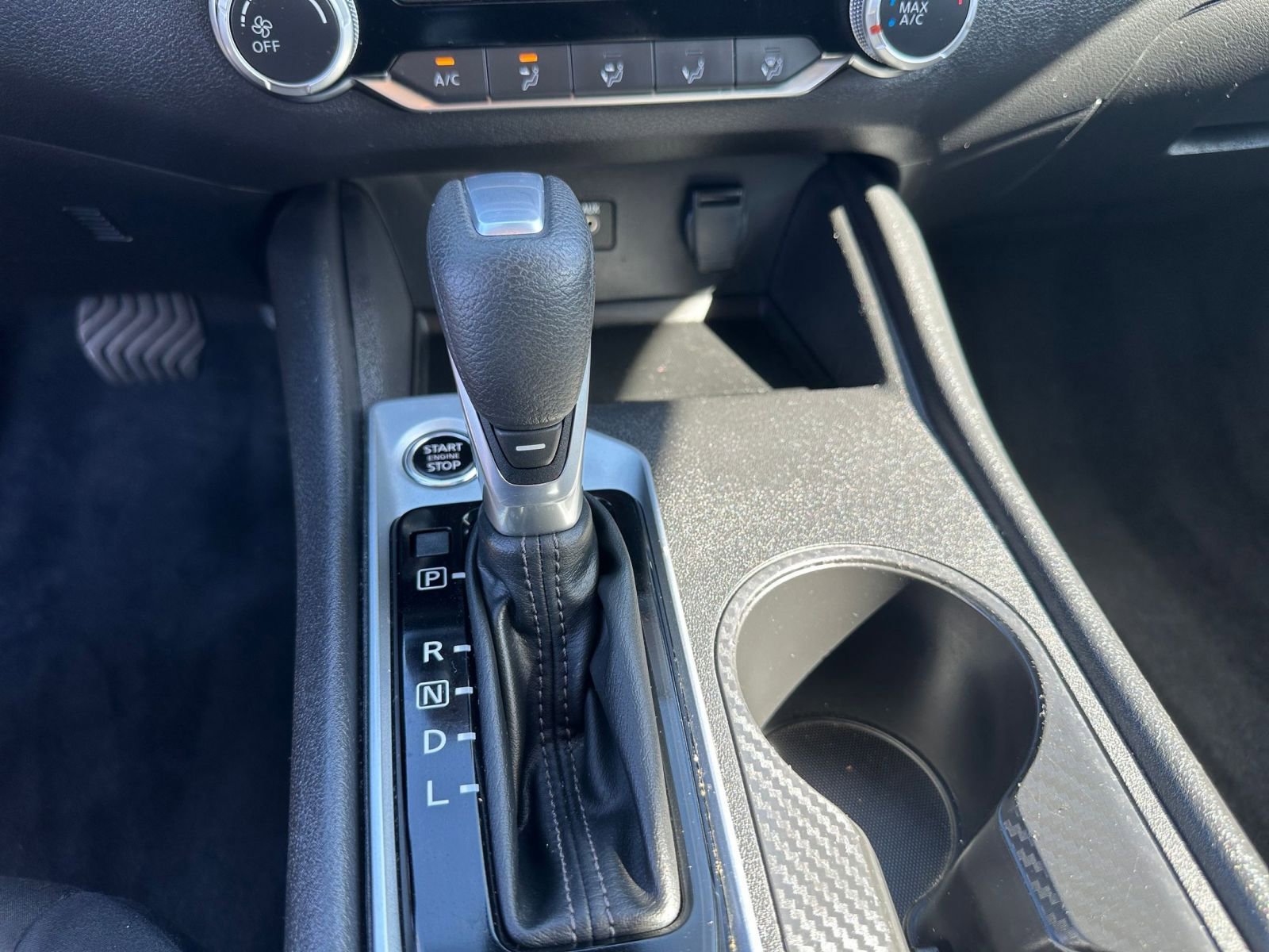 Used 2025 Nissan Altima 2.5 SV image 42