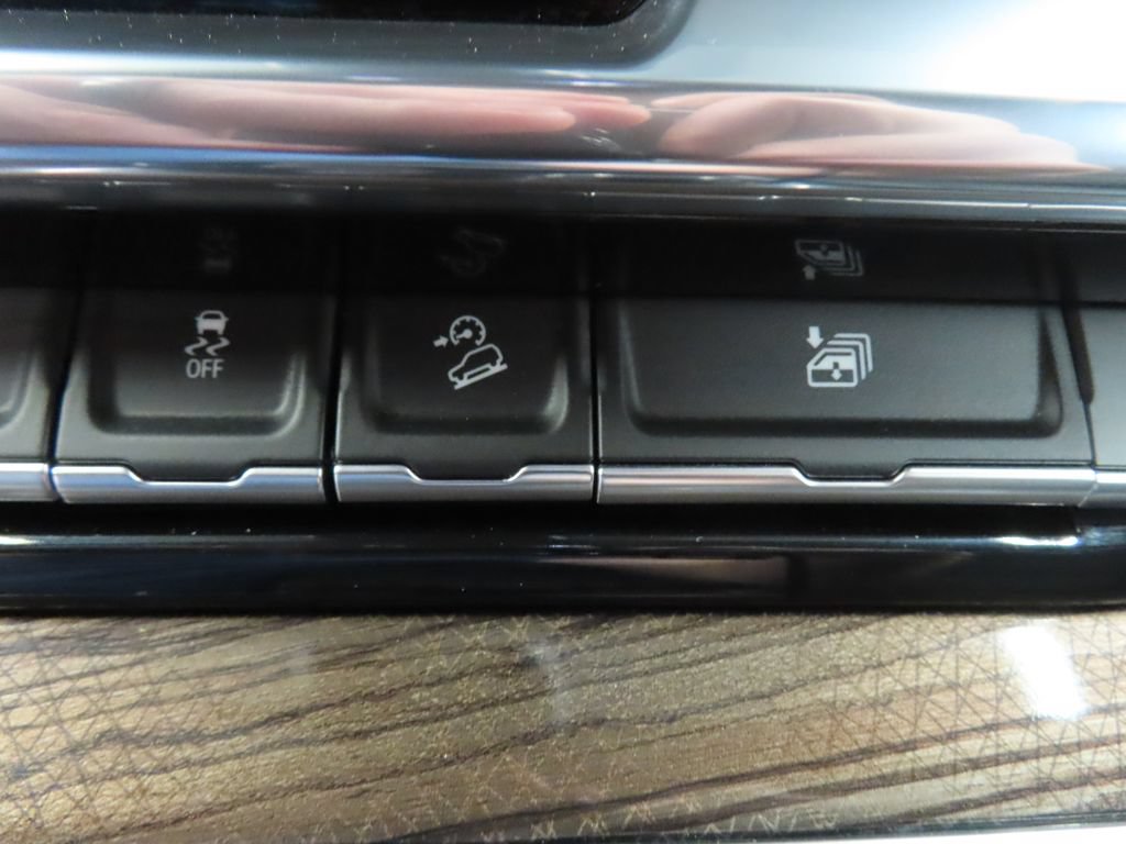Used 2025 Chevrolet Silverado 1500 RST AWD/4WD image 67