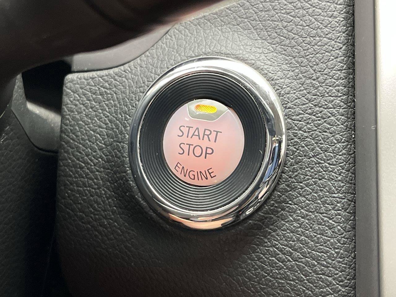 Used 2018 Nissan Altima 2.5 SR FWD image 16