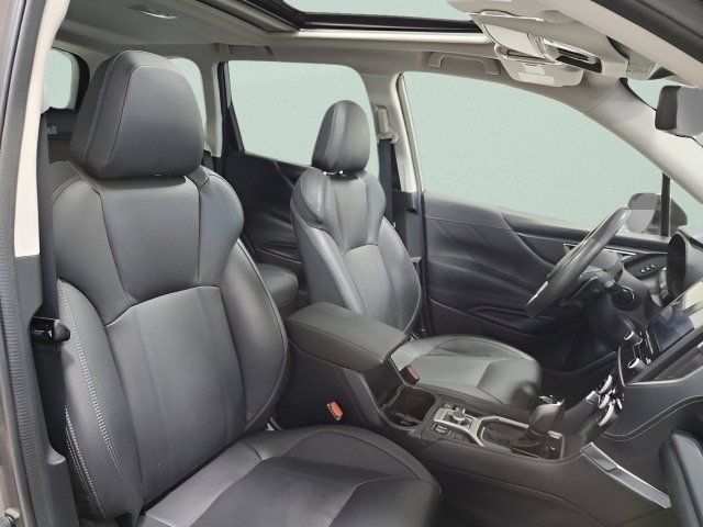 Used 2023 Subaru Forester Touring image 18