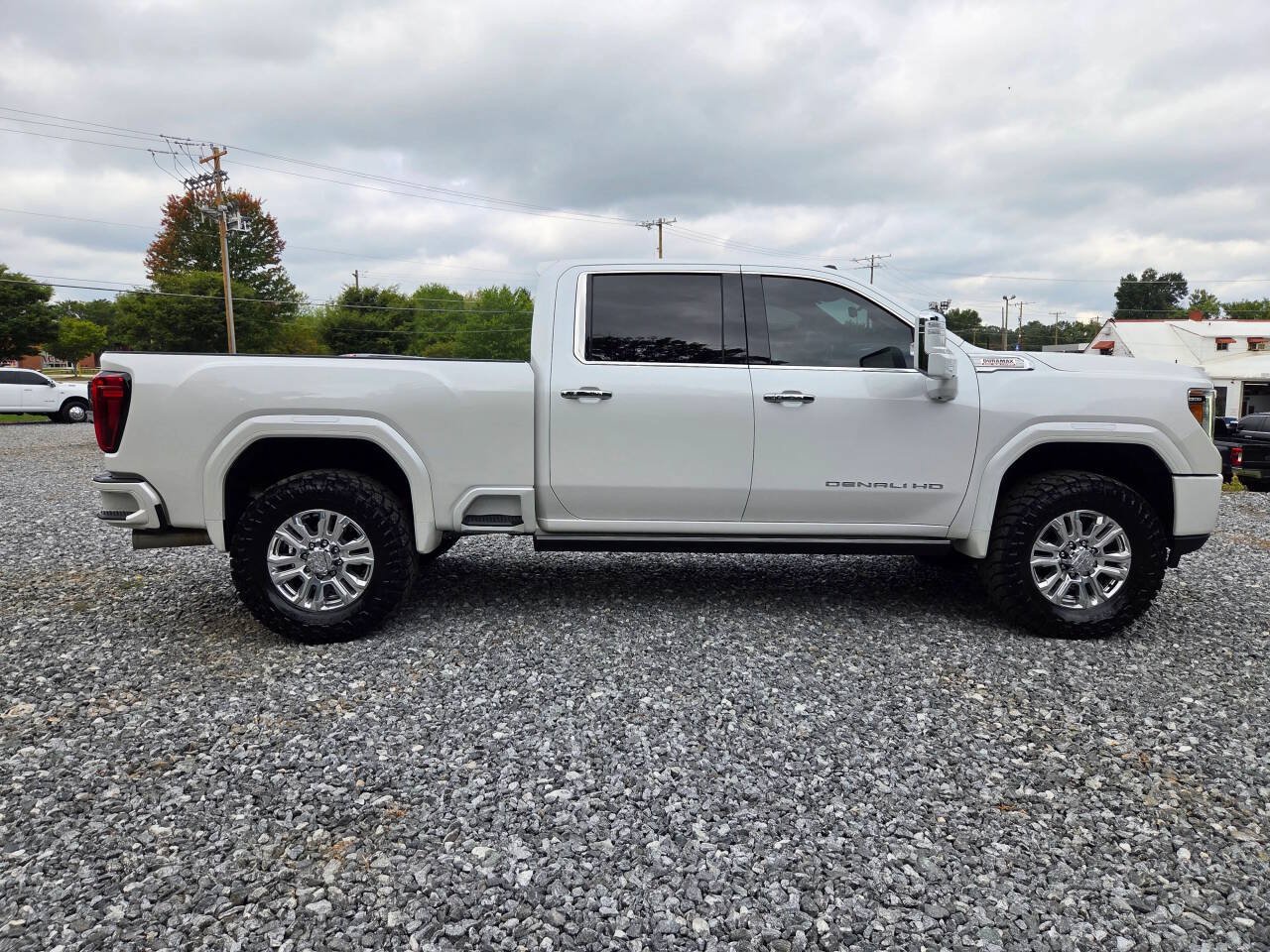 Used 2021 GMC Sierra 2500 Denali w/ Denali Ultimate Package AWD/4WD image 9