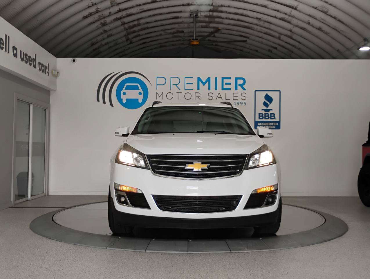 Used 2017 Chevrolet Traverse LT FWD image 23