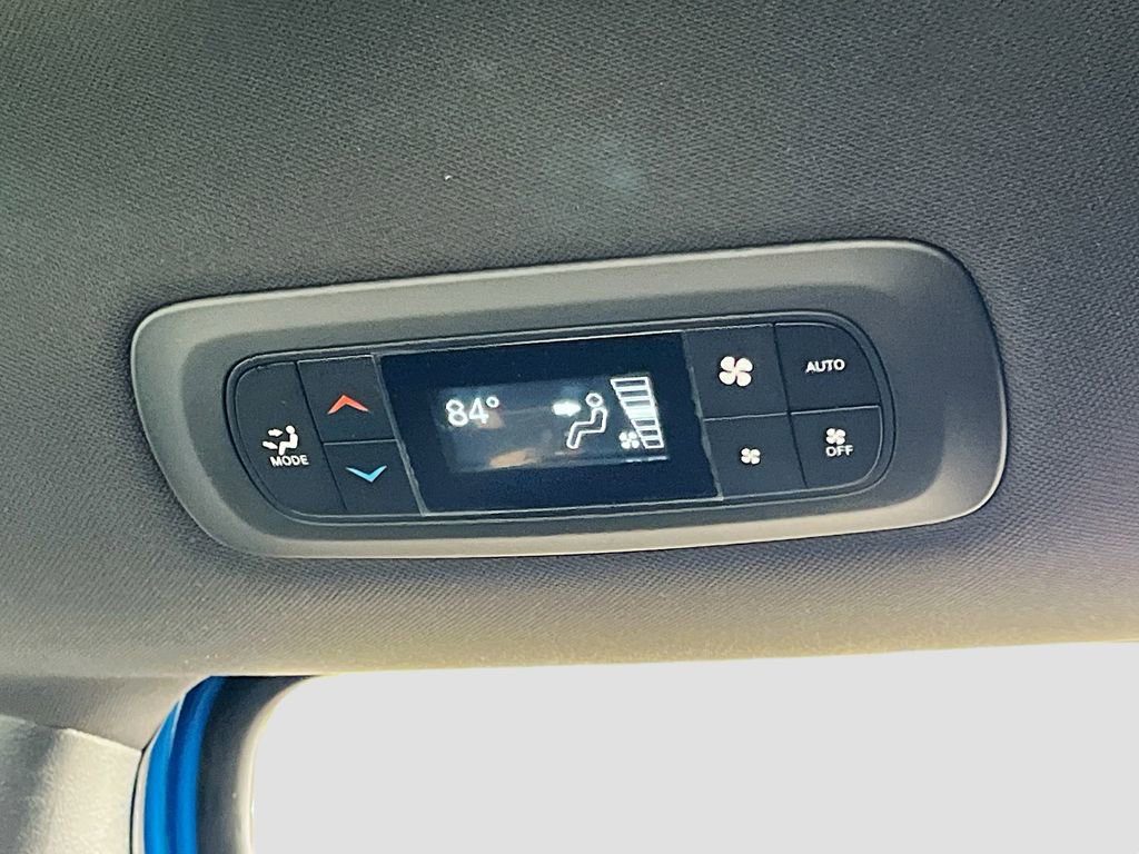 New 2026 Chrysler Pacifica Select image 24