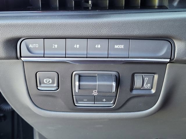 New 2025 Cadillac Escalade Premium Luxury w/ LPO, Floor Liner Package image 13