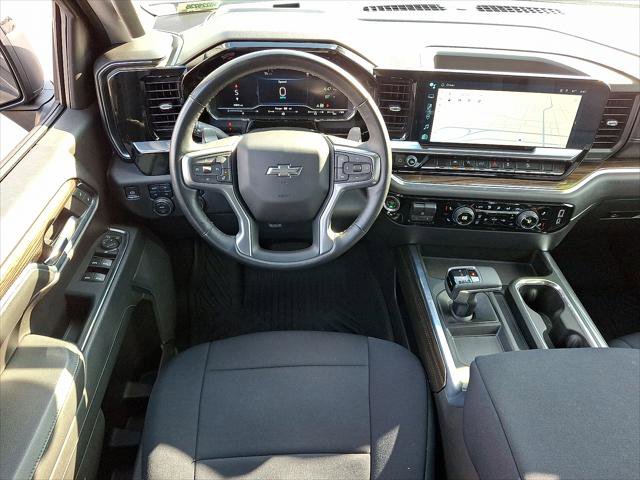 Used 2024 Chevrolet Silverado 1500 LT Trail Boss image 19