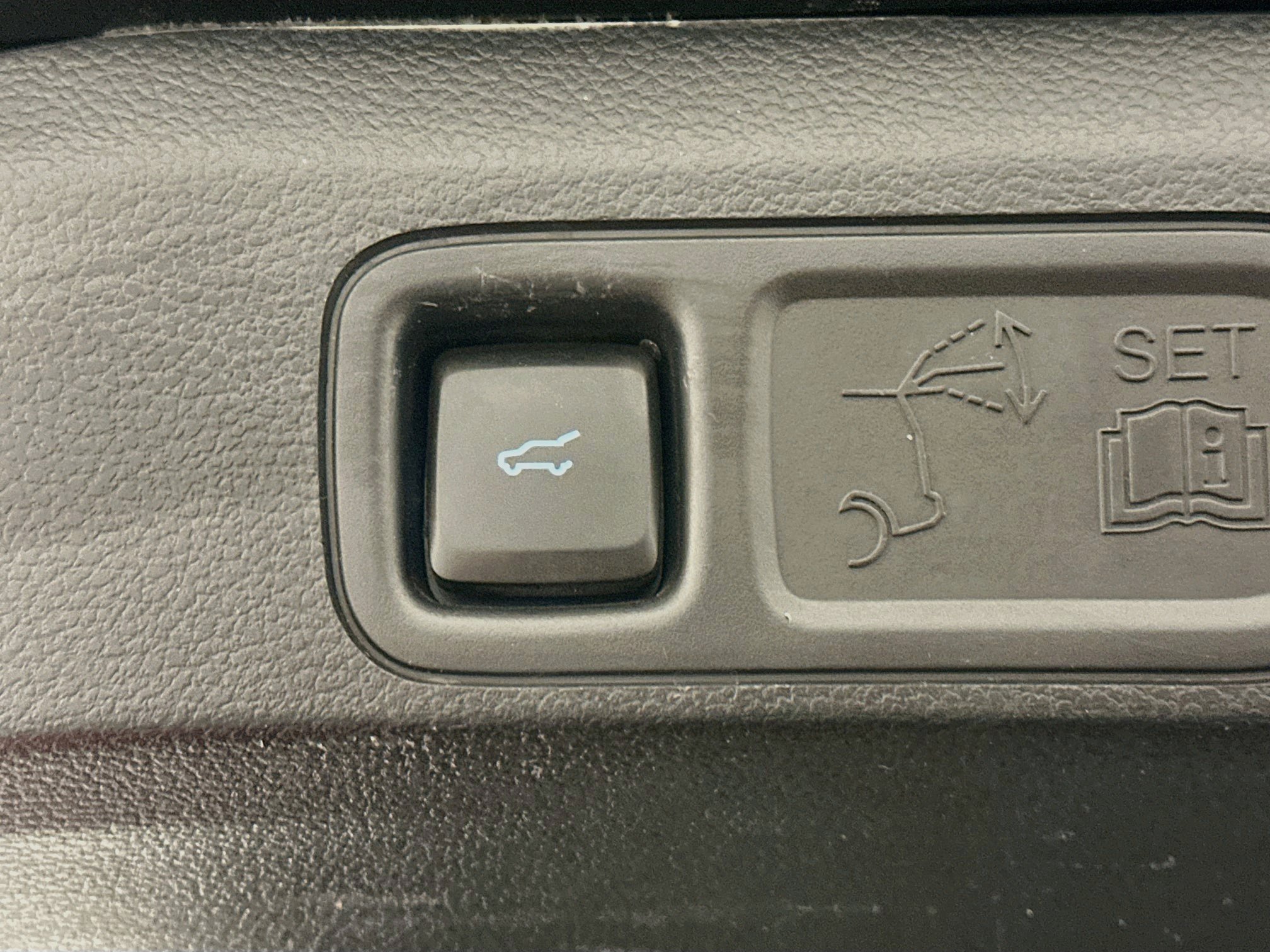 Used 2024 Ford Expedition Limited AWD/4WD image 33