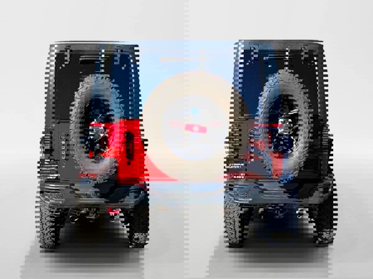 Used 2016 Jeep Wrangler Unlimited Rubicon image 4