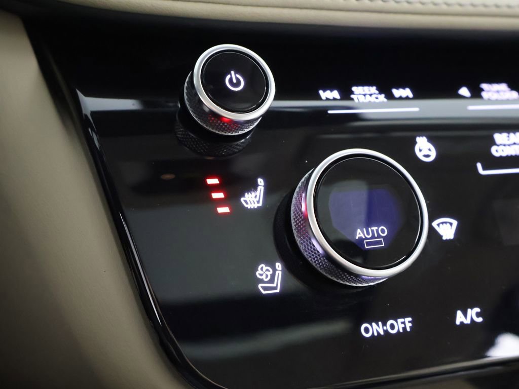 Used 2023 INFINITI QX60 Luxe image 54