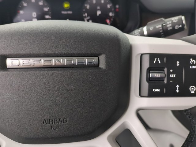 New 2026 Land Rover Defender 110 X-Dynamic SE AWD/4WD image 20