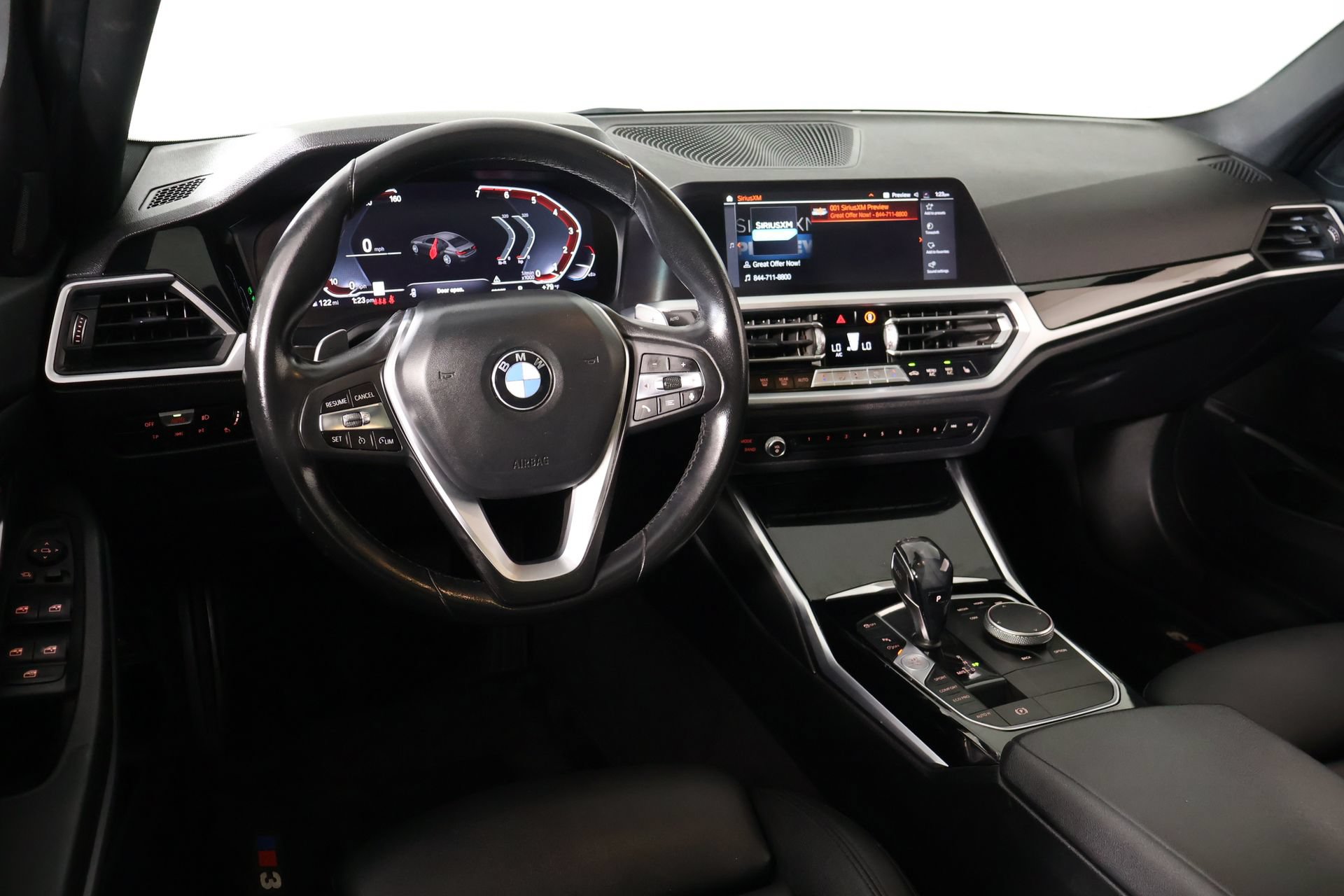 Used 2019 BMW 330i Sedan w/ Convenience Package RWD image 2