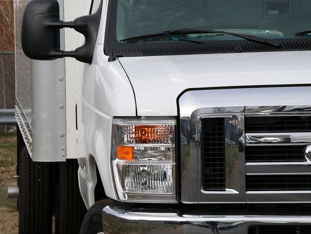 New 2024 Ford E-450 and Econoline 450 Super Duty w/ Power Windows & Locks Group image 4