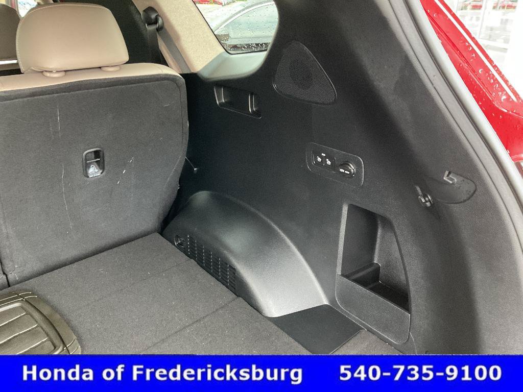 Used 2019 Hyundai Santa Fe Limited AWD/4WD image 22