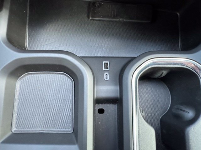Certified 2025 GMC Sierra 2500 Denali Ultimate AWD/4WD image 39