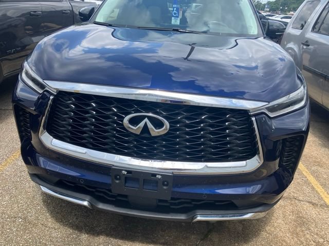 Used 2022 INFINITI QX60 Sensory w/ Cargo Package AWD/4WD image 2