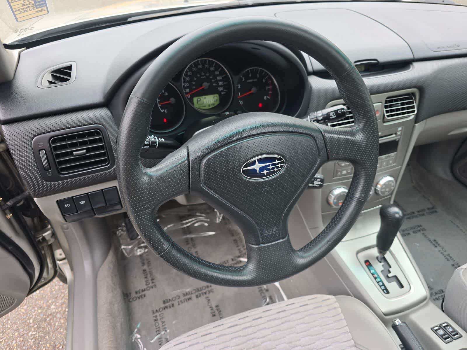 Used 2005 Subaru Forester 2.5XS AWD/4WD image 2