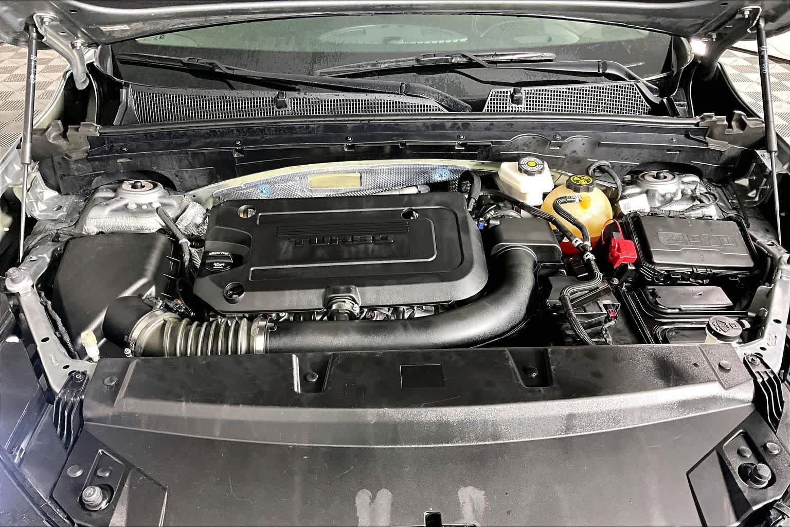 Used 2023 Buick Envision Essence FWD image 31