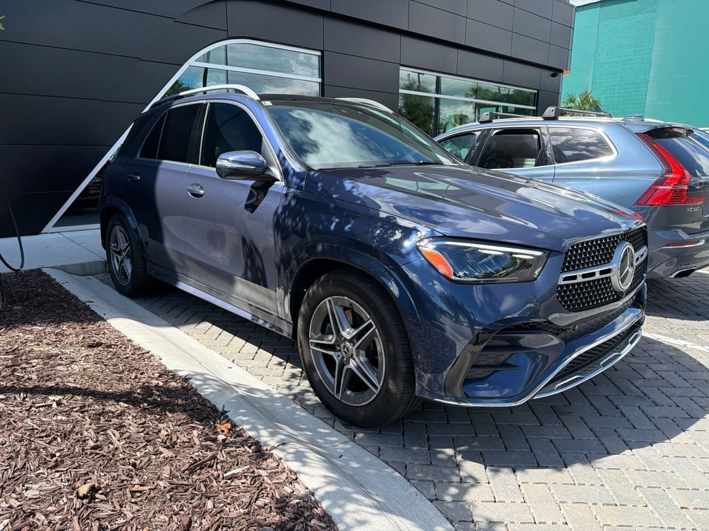 Certified 2026 Mercedes-Benz GLE 350 4MATIC image 3