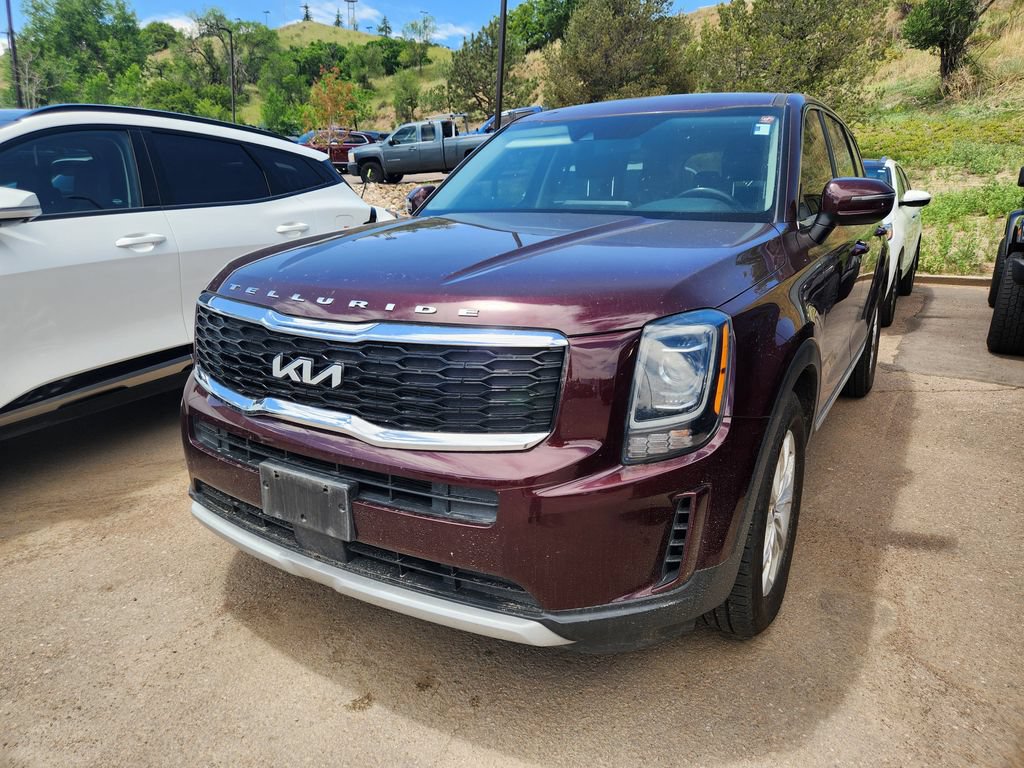 Used 2022 Kia Telluride LX FWD image 9