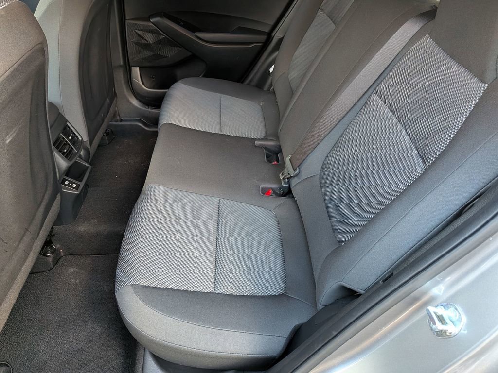 Certified 2025 Kia Seltos LX image 21