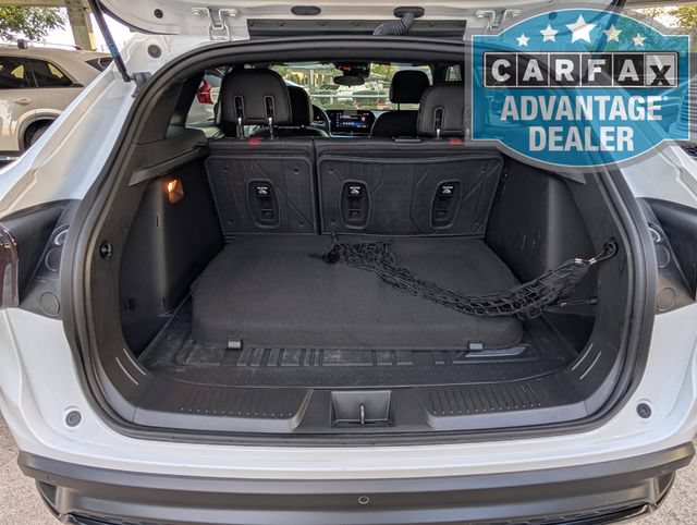 Used 2025 Chevrolet Trax RS w/ Sunroof Package FWD image 21
