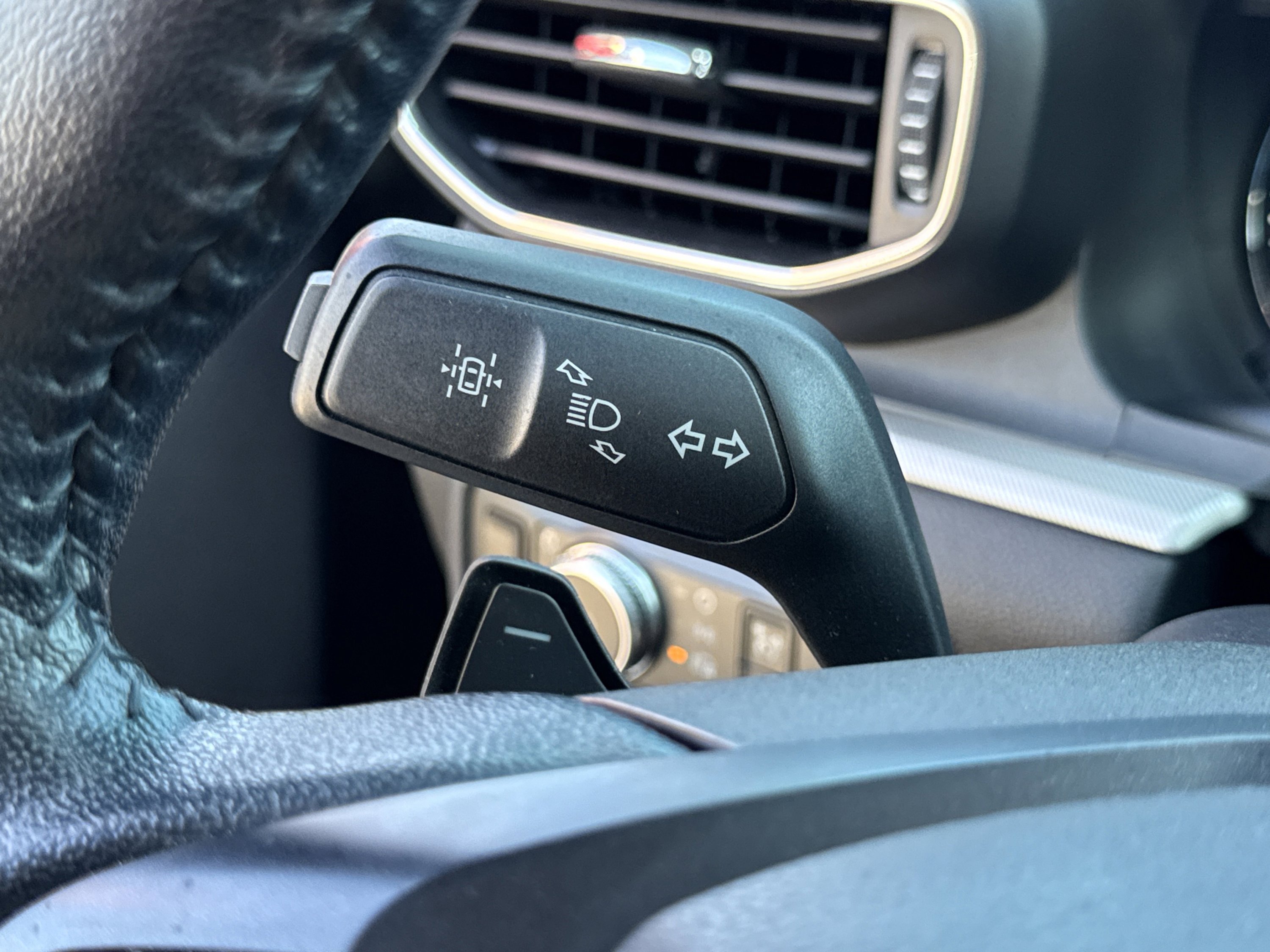 Used 2020 Ford Explorer XLT w/ Equipment Group 202A image 68