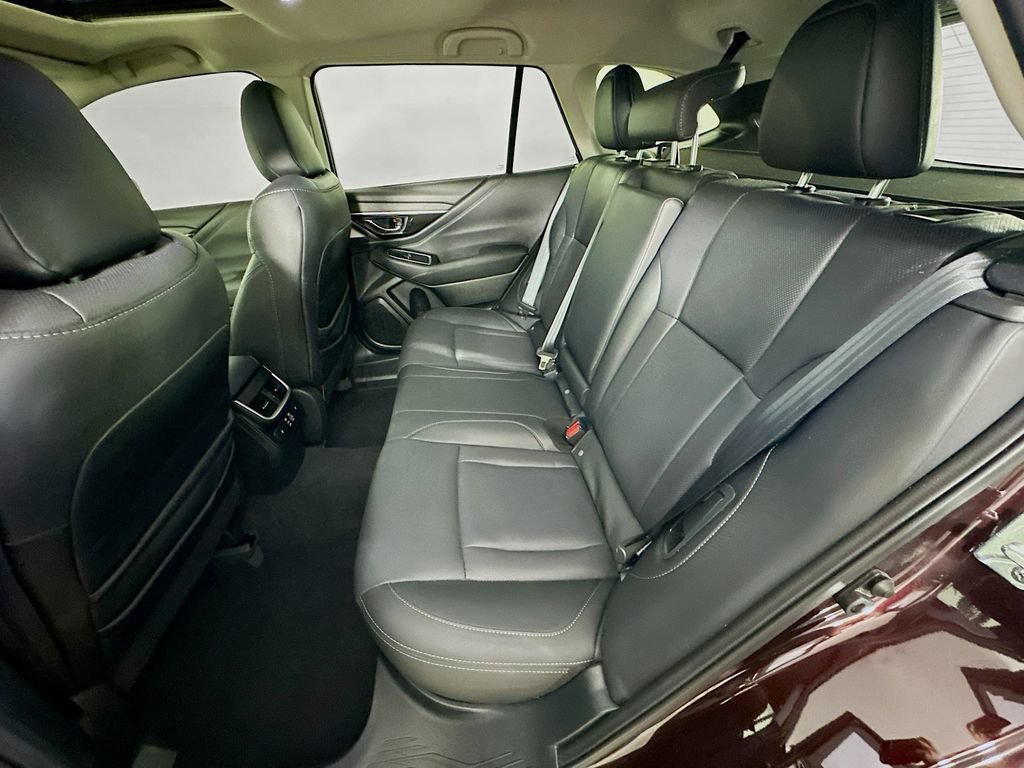 Certified 2025 Subaru Outback Limited AWD/4WD image 32