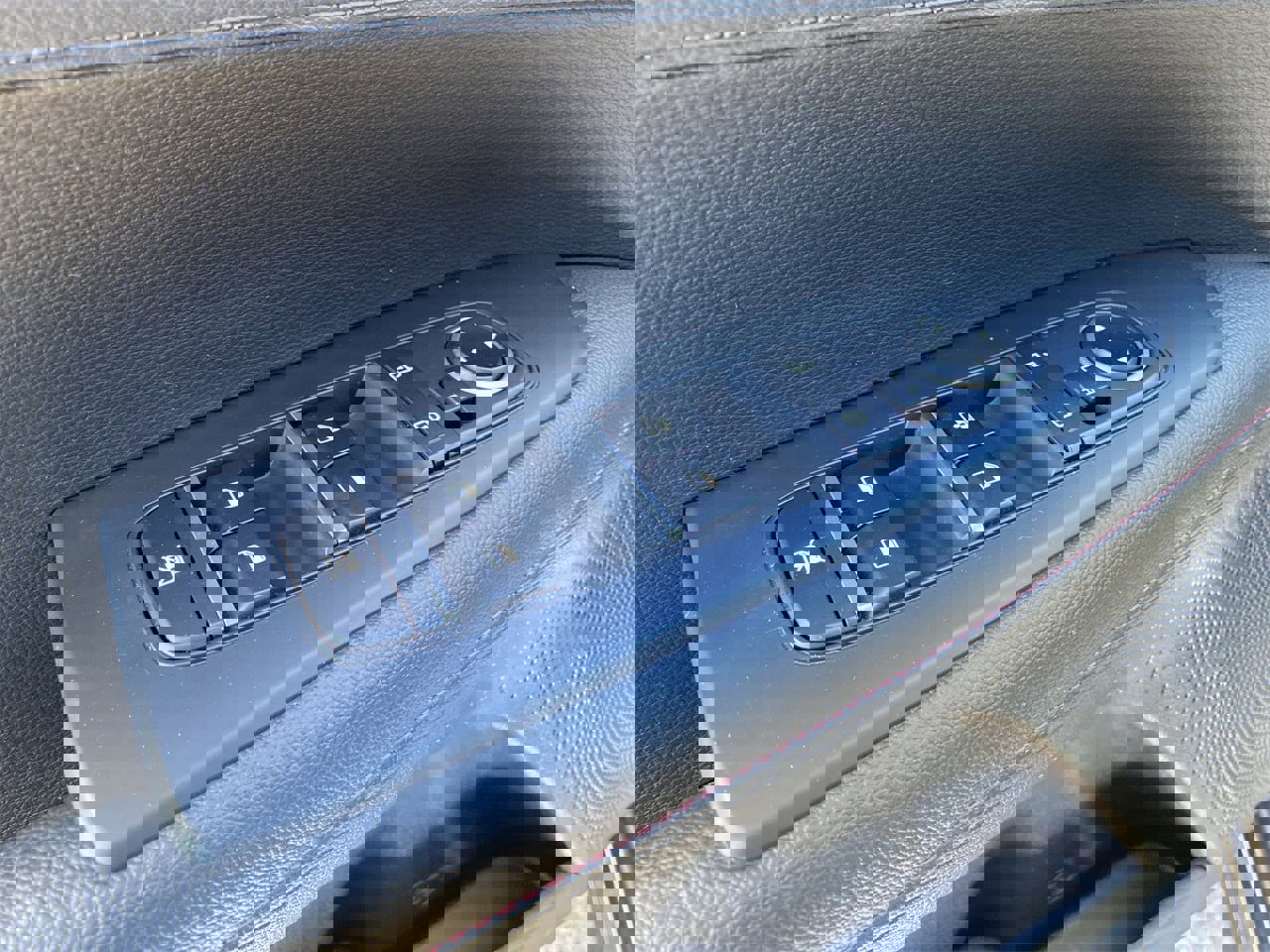 Certified 2020 Kia Forte GT image 20