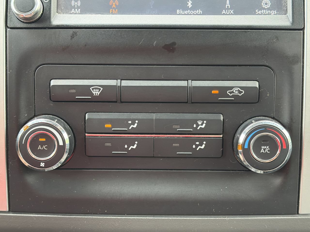 Used 2019 Nissan Frontier SV RWD image 6
