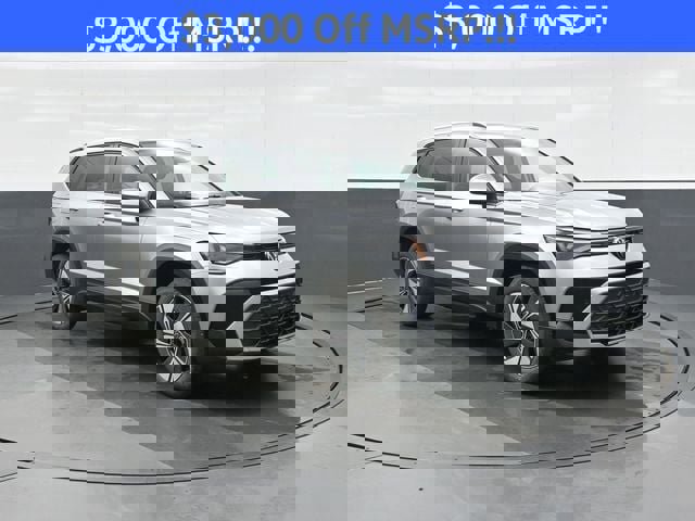 New 2026 Volkswagen Taos SE