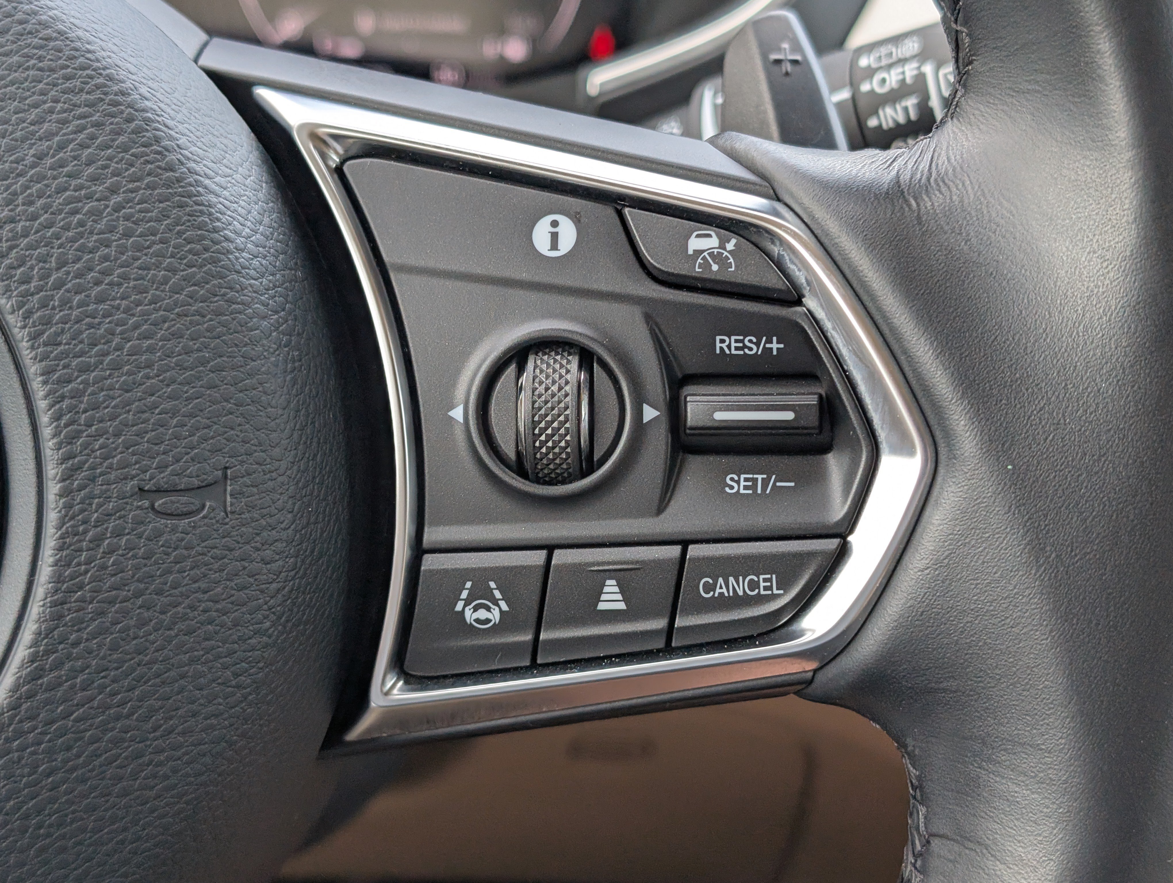 Certified 2023 Acura MDX SH-AWD image 16
