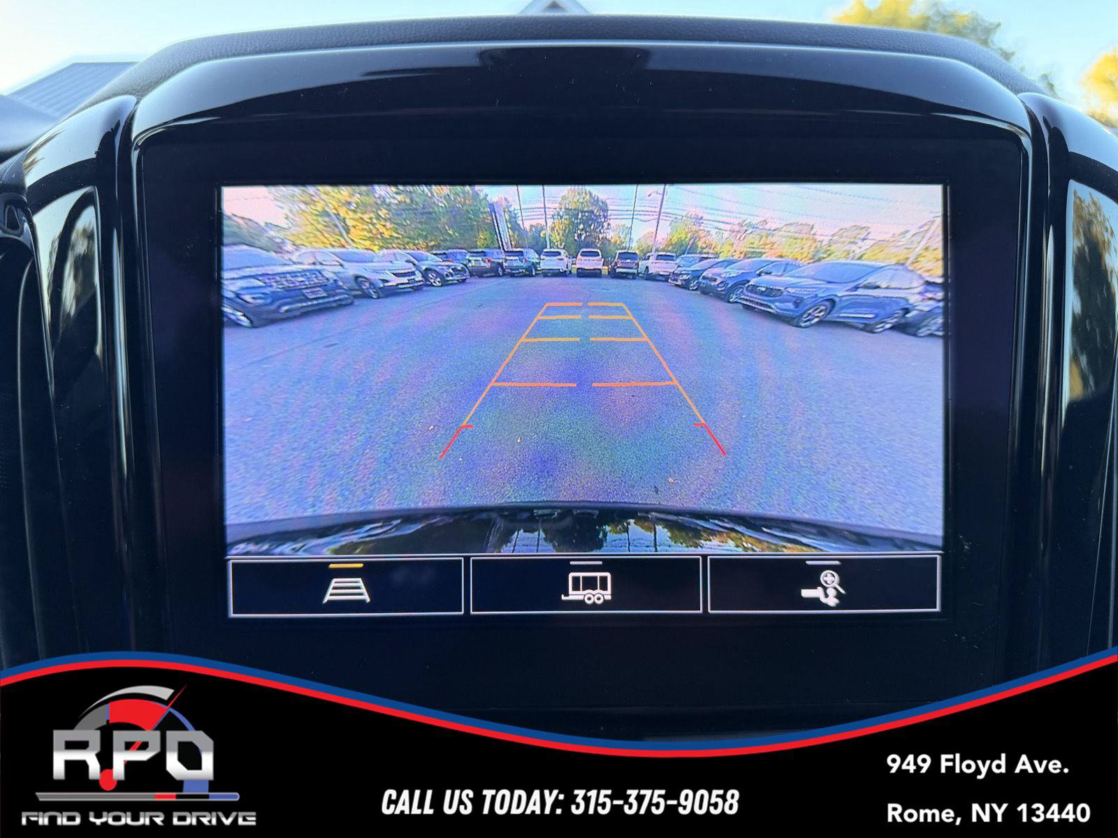 Used 2022 Chevrolet Traverse LT AWD/4WD image 22