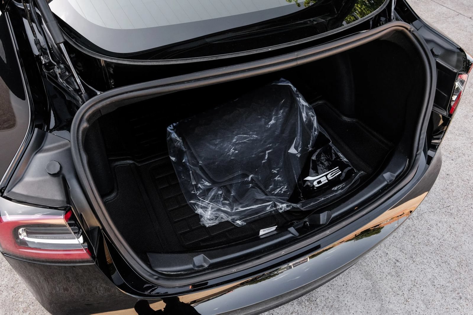 Used 2018 Tesla Model 3 Long Range RWD image 51