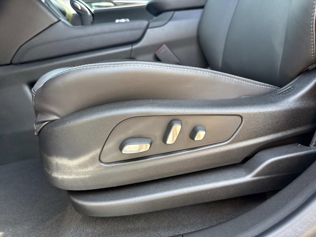 New 2026 Cadillac XT5 Sportv image 20