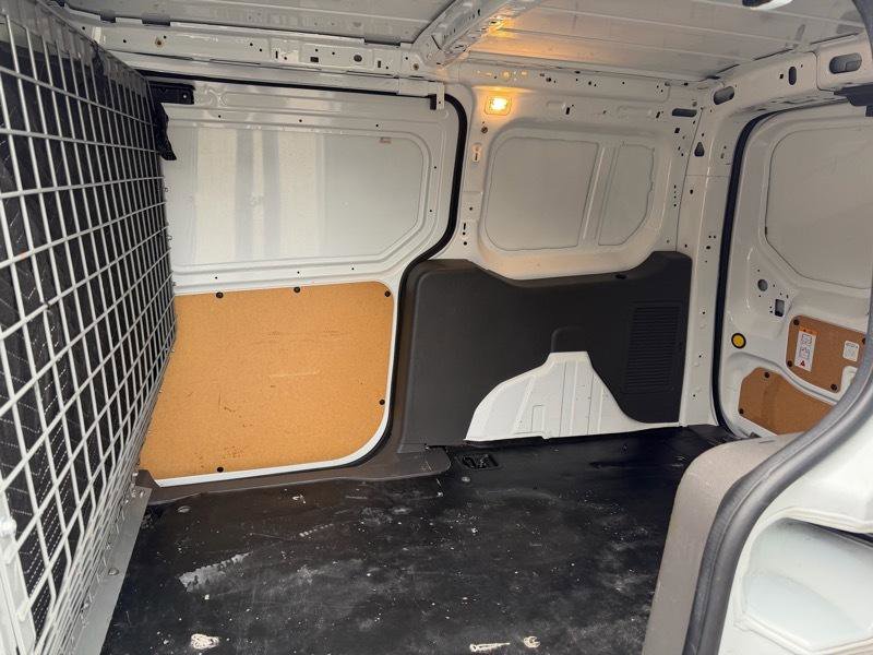 Used 2021 Ford Transit Connect XL image 17