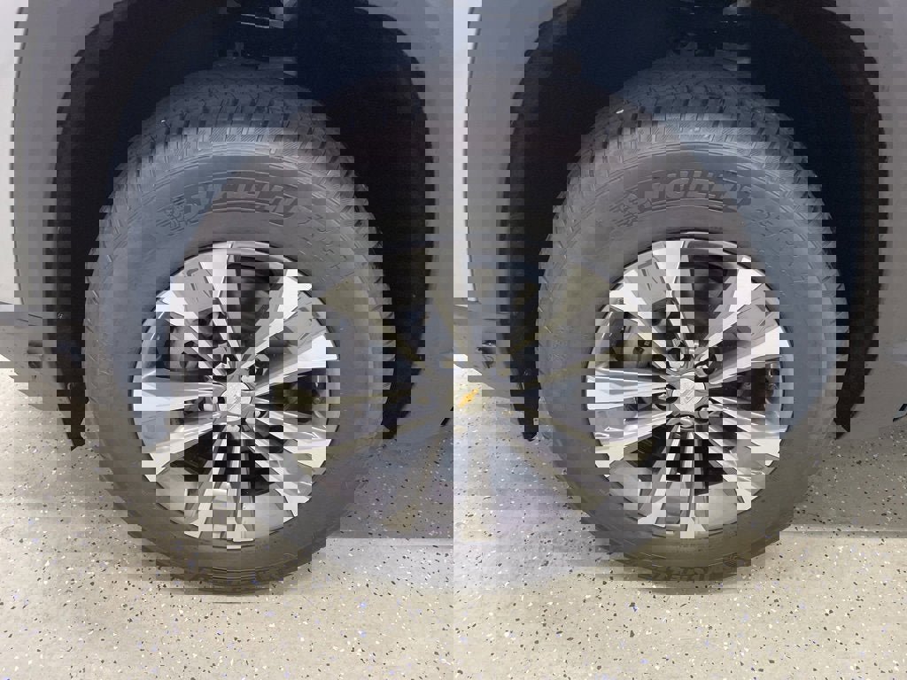 New 2026 Chevrolet Equinox LT w/ Safety and Technology Package image 8