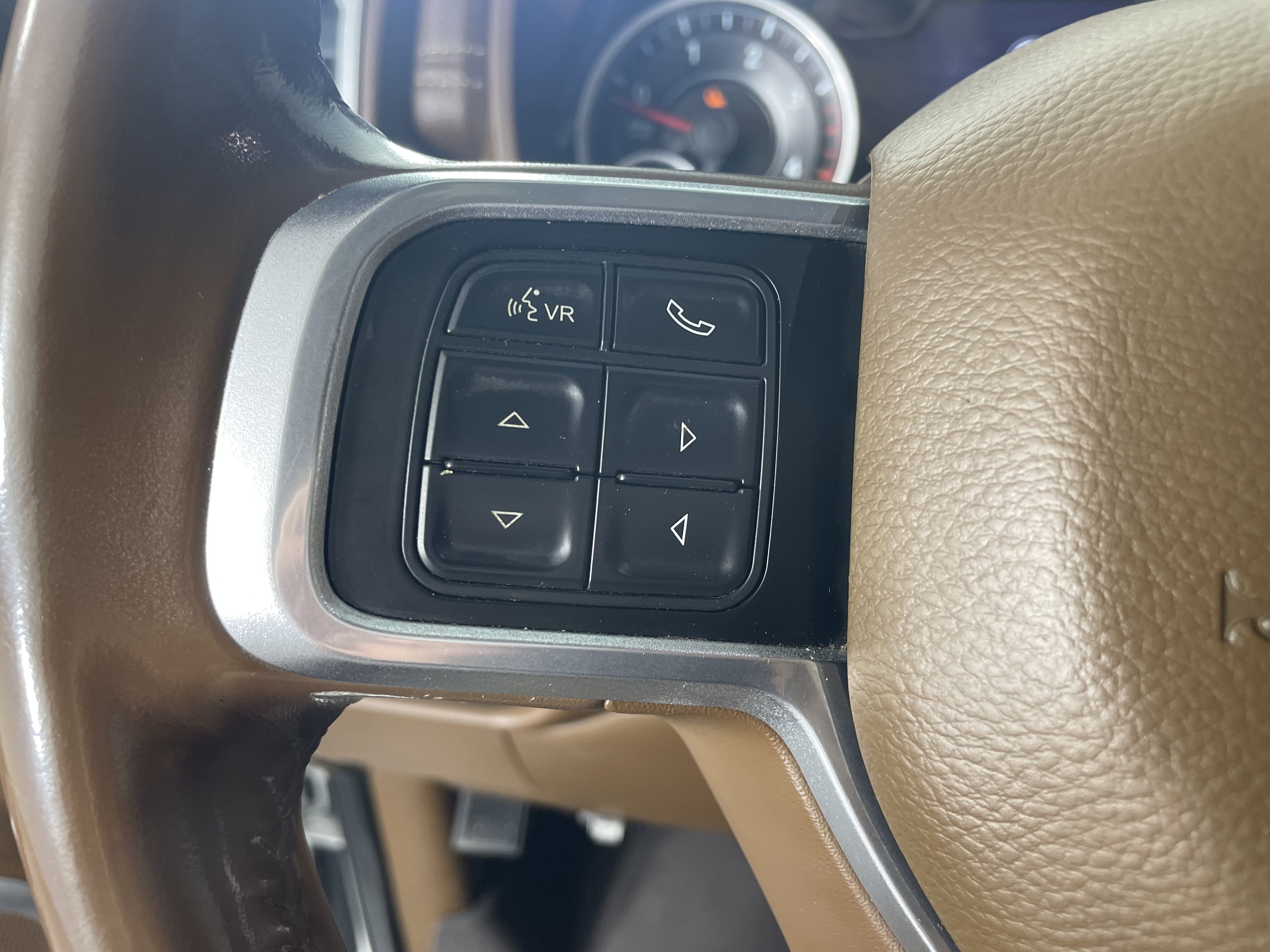 Used 2020 RAM 2500 Laramie w/ Protection Group image 16