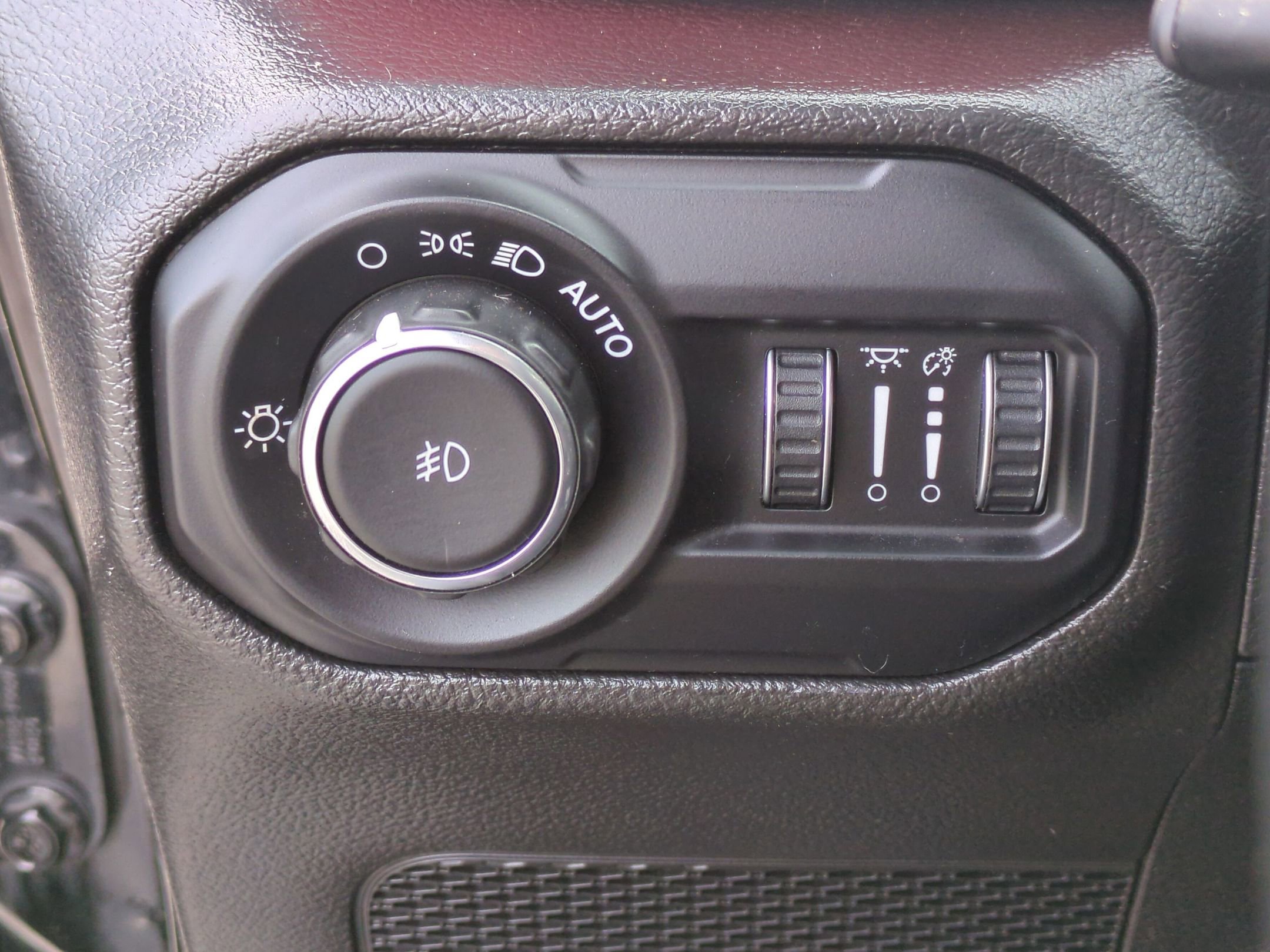 Used 2022 Jeep Wrangler Unlimited Rubicon image 19