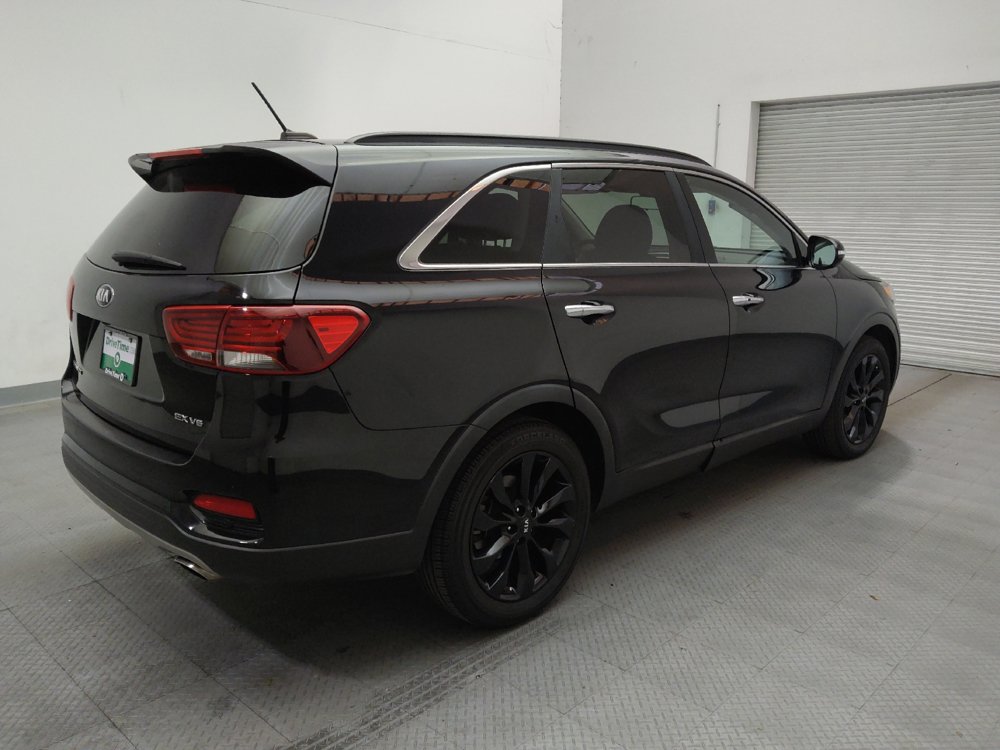 Used 2020 Kia Sorento EX FWD image 9