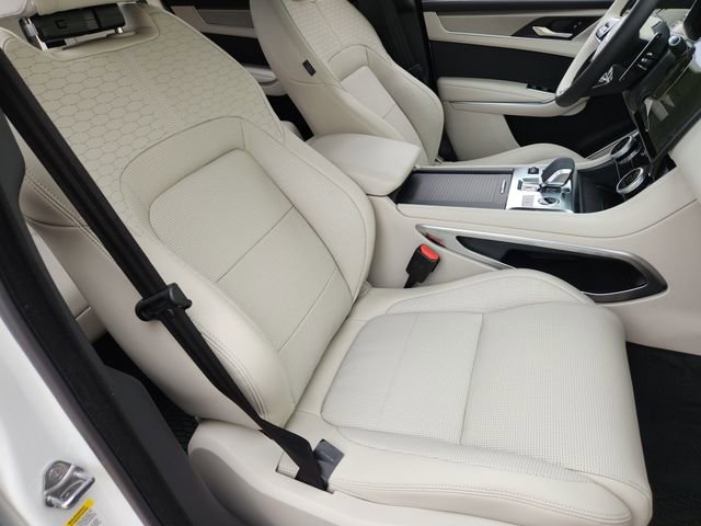 Used 2026 Jaguar F-PACE R-Dynamic S image 11