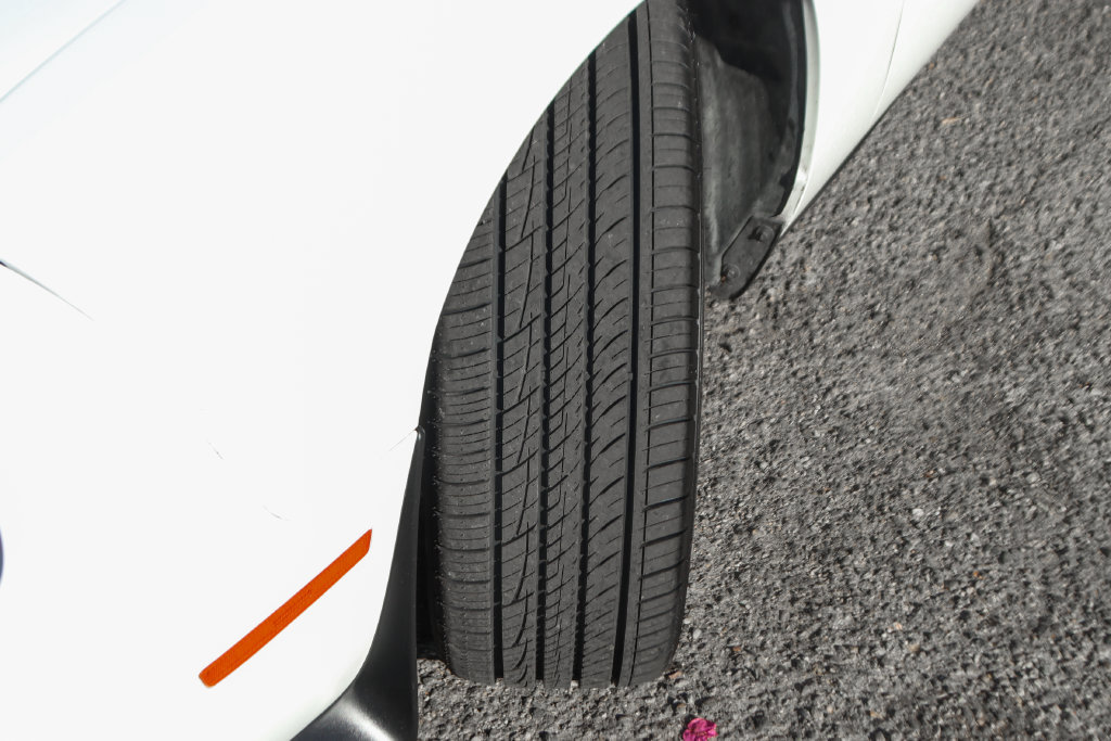 Used 2022 Dodge Challenger GT RWD image 39