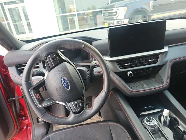 Used 2025 Ford Explorer ST w/ Sun And Sound Package AWD/4WD image 16