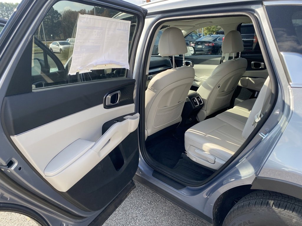 New 2025 Kia Sorento S w/ Panoramic Sunroof Package image 27