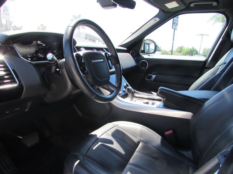Used 2020 Land Rover Range Rover Sport HSE AWD/4WD image 9
