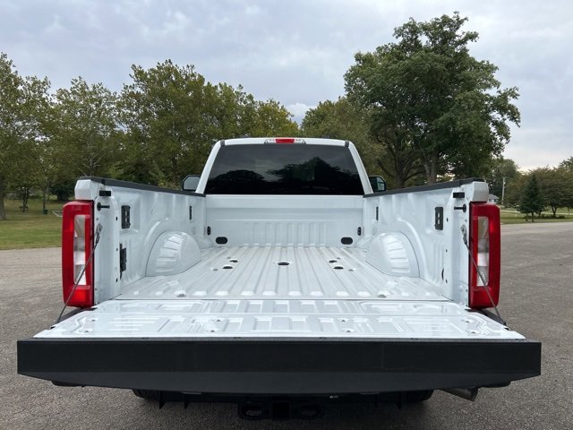 New 2026 Ford F250 XLT image 5