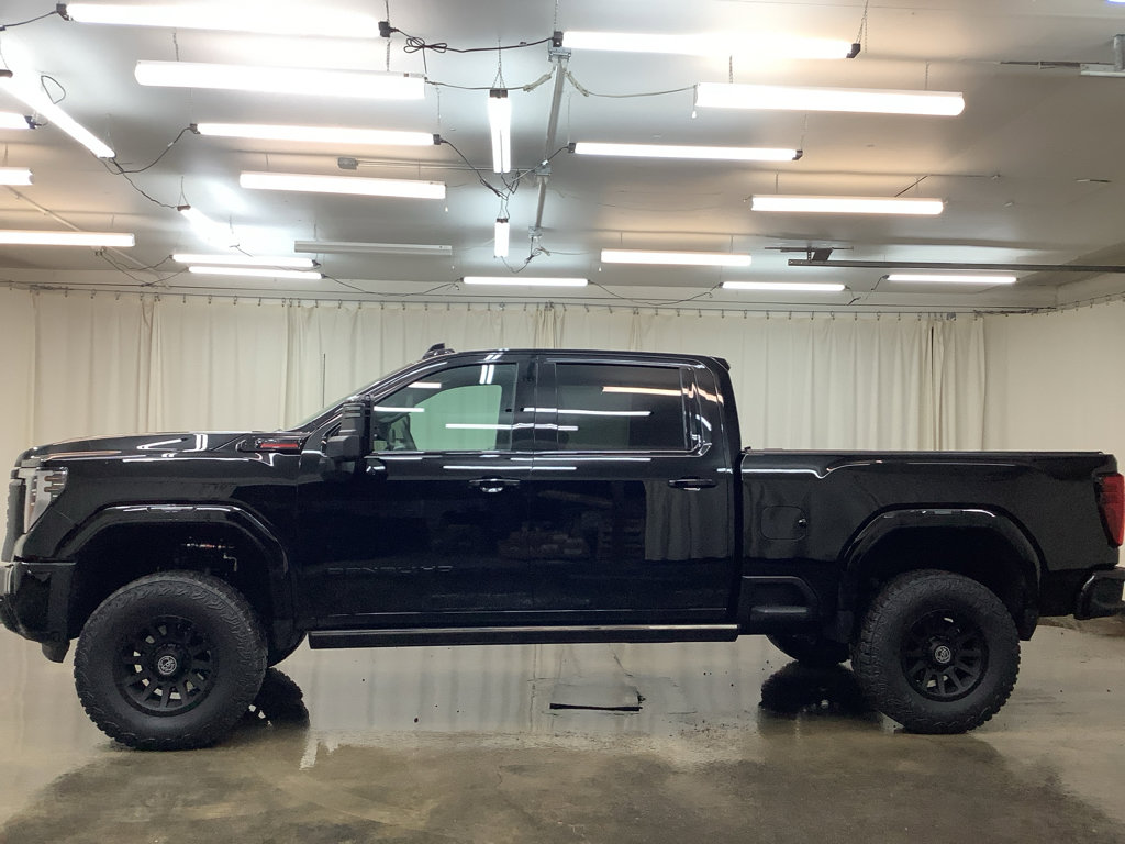 New 2026 GMC Sierra 2500 Denali Ultimate image 11