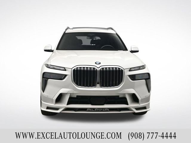 Used 2024 BMW ALPINA XB7 image 9