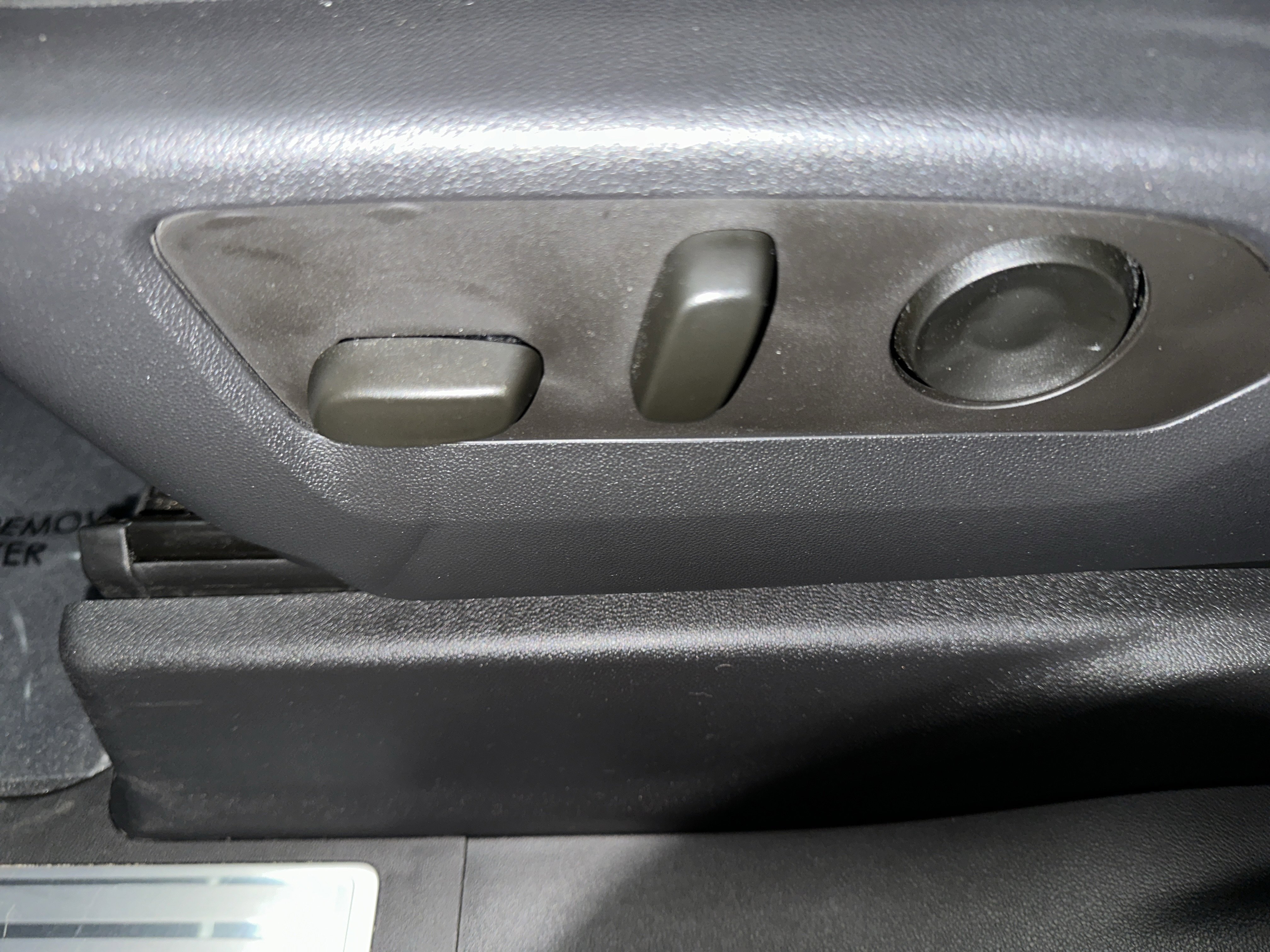 Used 2023 Chevrolet Silverado 1500 LTZ AWD/4WD image 24