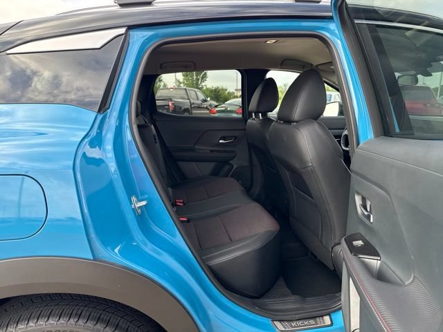 Used 2025 Nissan Kicks SR w/ Illumination Package FWD image 23